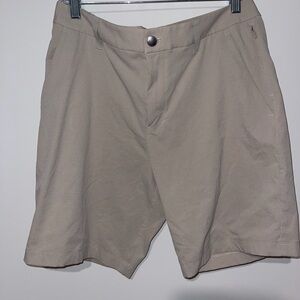 Men's lululemon Tan Shorts size:32